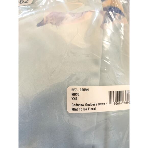 Show Me Your Mumu Godshaw Goddess Gown in Mint to Be Floral XXS NWT - Picture 10 of 11